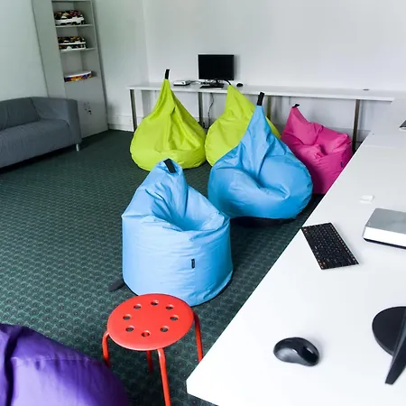 Patchwork Hostel *